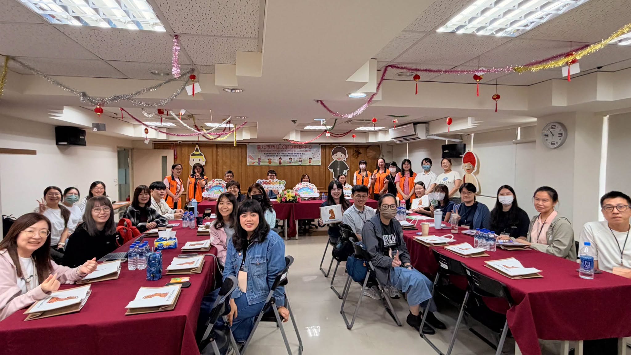 圖檔：台北新住民家庭服務中心及據點夥伴合影